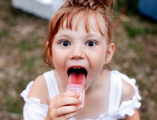 Scarlatine chez l’adulte et bébé : symptômes, causes et traitement